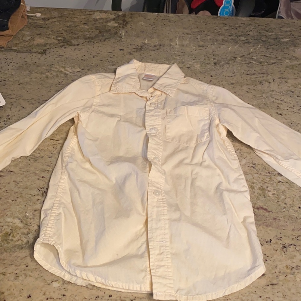 Boy- Gymboree shirt size: 5/6
